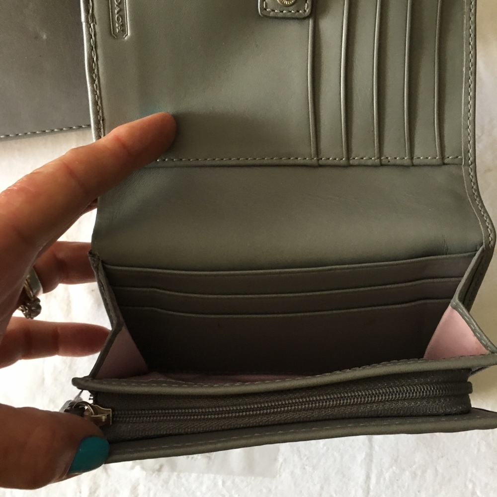 🤍🤍🤍Coach Soho Hamptons shoulder bag satchel. with wallet🤍🤍🤍 - Picture 14 of 16